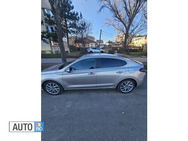 Second-hand Hyundai i30 140 CP (102 kW) 2019 Argintiu Hatchback