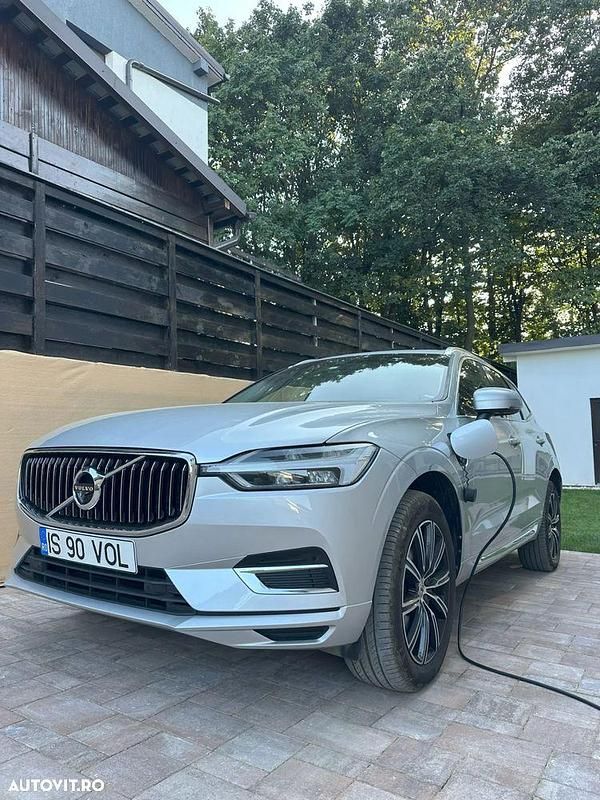 Gri Utilizat 2020 Volvo XC60 Inscription SUV | 29.300 EUR (Preț bun) - Imagine 1/4