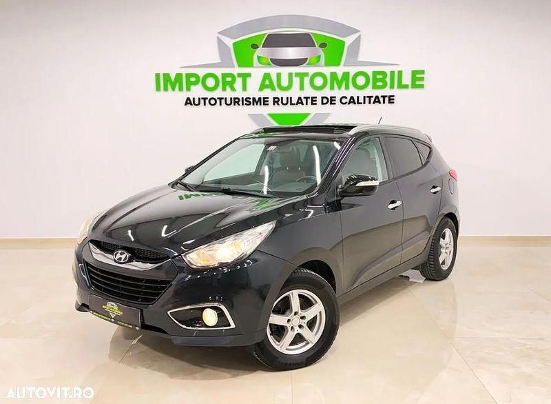 Culoarenegru Utilizat 2010 Hyundai ix35 Style SUV | 8.499 EUR (Scump) - Imagine 1/4