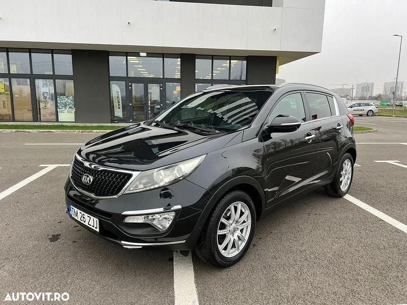Second-hand Kia Sportage 185 CP (136 kW) 2015 Negru SUV
