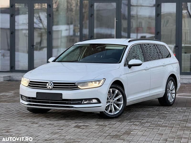 Culoarealb Utilizat 2019 VW Passat Comfortline Break | 13.300 EUR (Super Preț) - Imagine 1/4