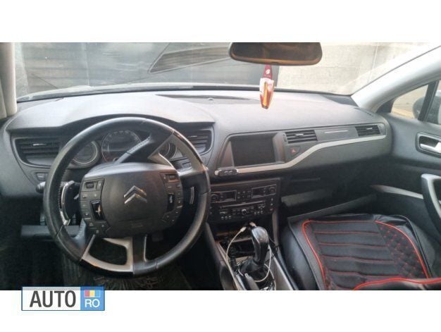 Second-hand Citroën C5 112 CP (82 kW) 2011 Negru Break