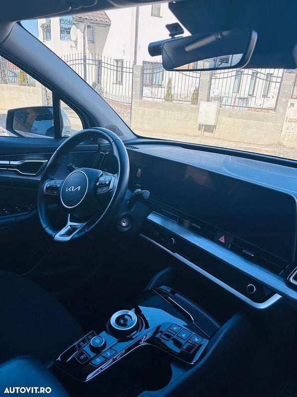 Second-hand Kia Sportage Style 180 CP (132 kW) 2022 Culoarealb SUV