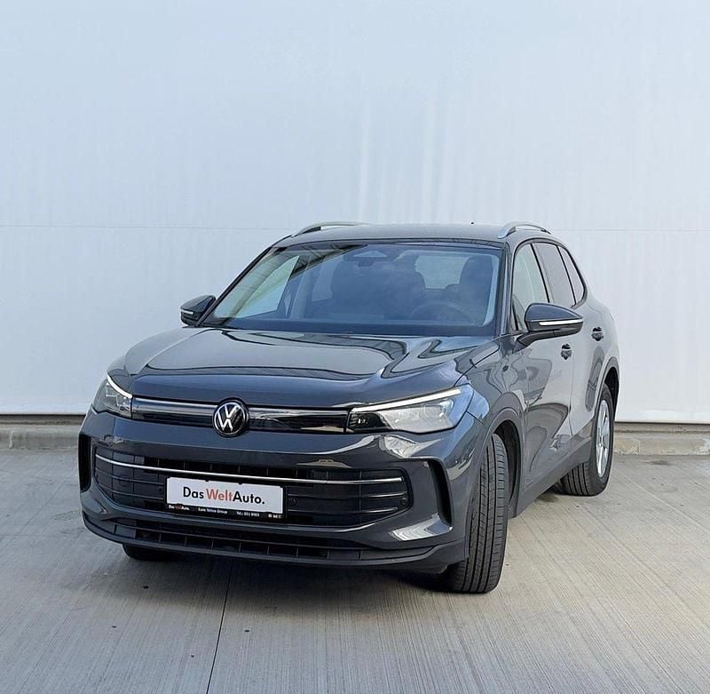 Gri mediu normal Nouă 2025 VW Tiguan SUV | 38.500 EUR (Preț OK) - Imagine 1/4
