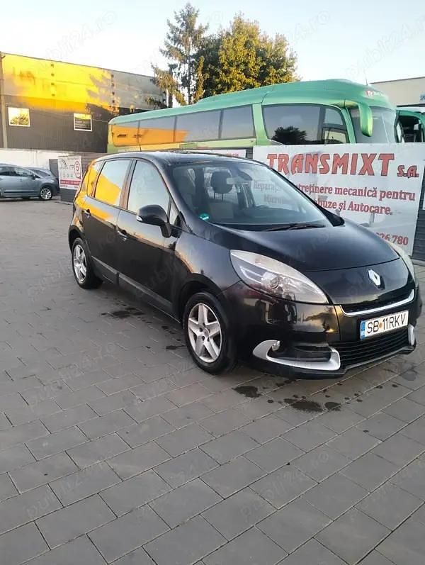Second-hand Renault Scénic III 110 CP (80 kW) 2012 Negru Monovolum