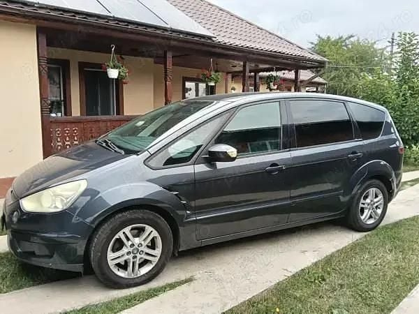 Utilizat 2006 Ford S-MAX S Monovolum | 2.800 EUR (Scump) - Imagine 1/4