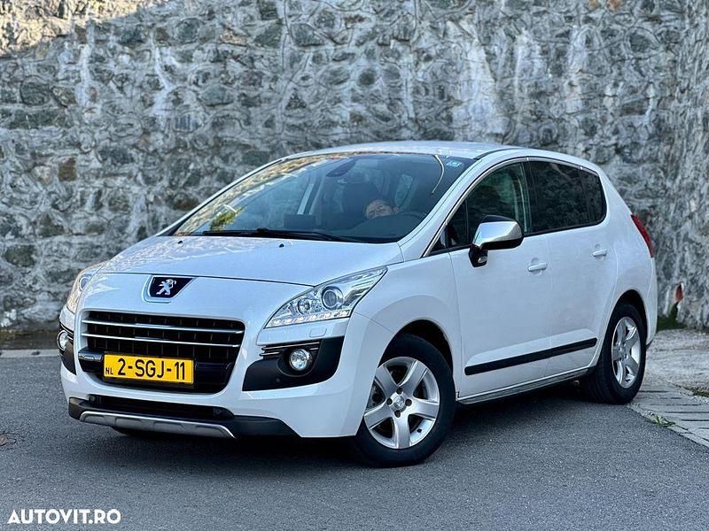 Culoarealb Utilizat 2013 Peugeot 3008 SUV | 6.499 EUR (Super Preț) - Imagine 1/4