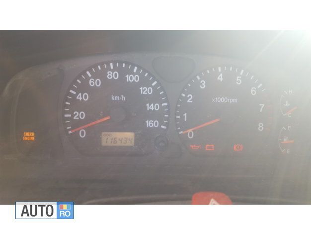 Second-hand Suzuki Jimny 59 CP (43 kW) 2001 Verde SUV