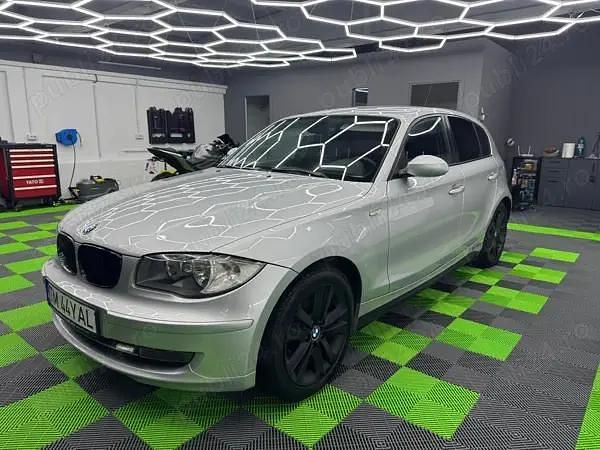 Utilizat 2010 BMW 120 Hatchback | 4.490 EUR - Imagine 1/4