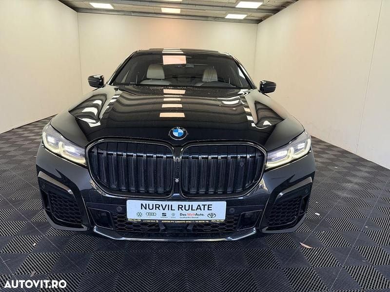Culoarenegru Utilizat 2020 BMW 750 Comfort Edition Berlinǎ | 47.900 EUR (Super Preț) - Imagine 1/4