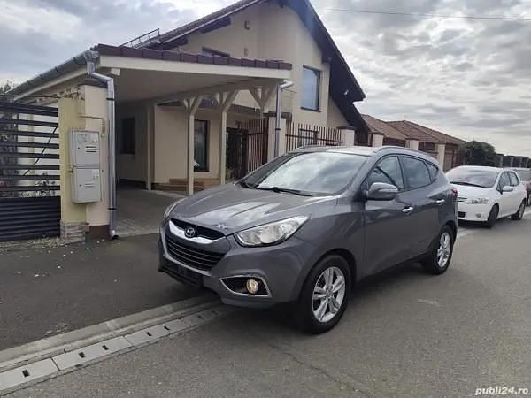 Utilizat 2011 Hyundai ix35 SUV | 7.290 EUR (Preț OK) - Imagine 1/4