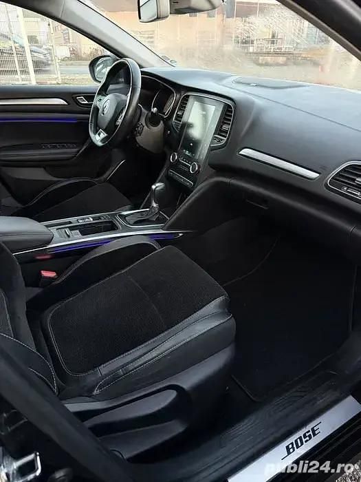 Second-hand Renault Mégane IV Bose Edition 110 CP (80 kW) 2016 Negru Hatchback