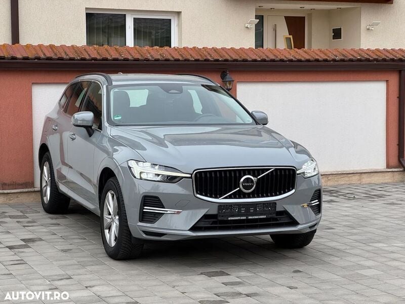 Second-hand Volvo XC60 Core 197 CP (144 kW) 2023 Gri SUV