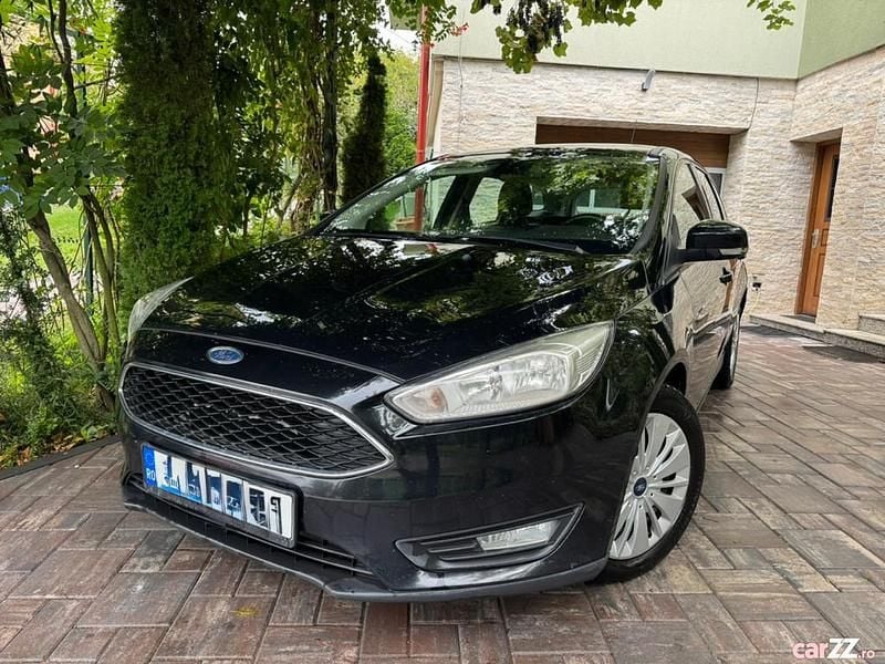 Negru Utilizat 2015 Ford Focus | 6.200 EUR (Preț bun) - Imagine 1/4