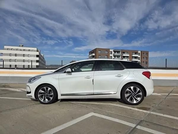 Second-hand Citroën DS5 200 CP (147 kW) 2014 Hatchback