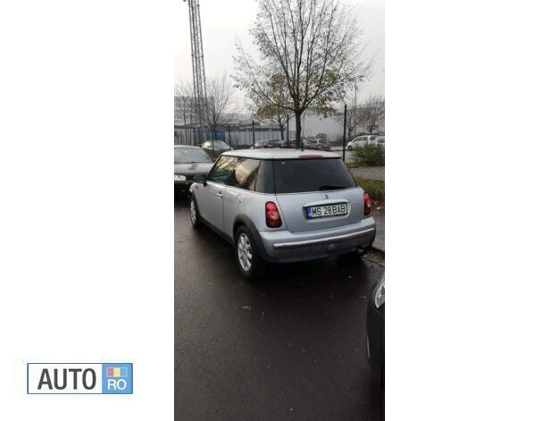 Gri Utilizat 2003 Mini Cooper Hatchback | 2.400 EUR - Imagine 1/4