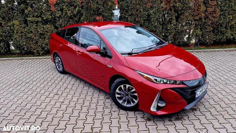 Second-hand Toyota Prius Executive 122 CP (89 kW) 2020 Culoarerosu Hatchback
