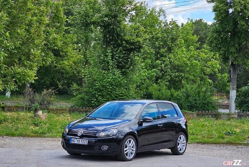 Negru Utilizat 2010 VW Golf VI Team Hatchback | 5.990 EUR (Puțin scump) - Imagine 1/4