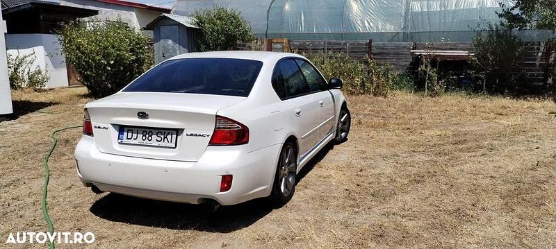 Second-hand Subaru Legacy 150 CP (110 kW) 2008 Culoarealb Berlinǎ