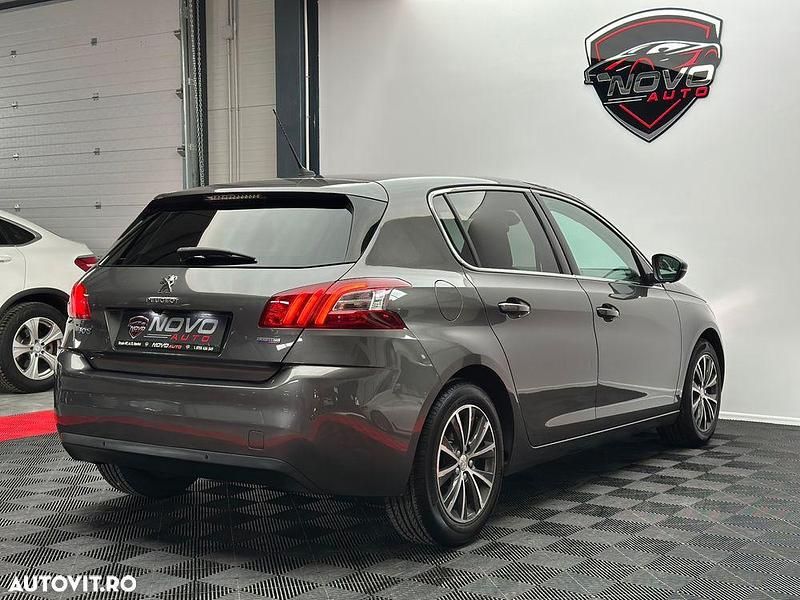 Second-hand Peugeot 308 Allure 110 CP (80 kW) 2017 Culoaregri