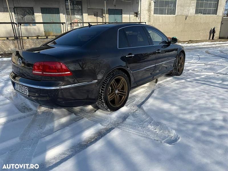 Second-hand VW Phaeton 240 CP (176 kW) 2011 Culoarenegru Berlinǎ