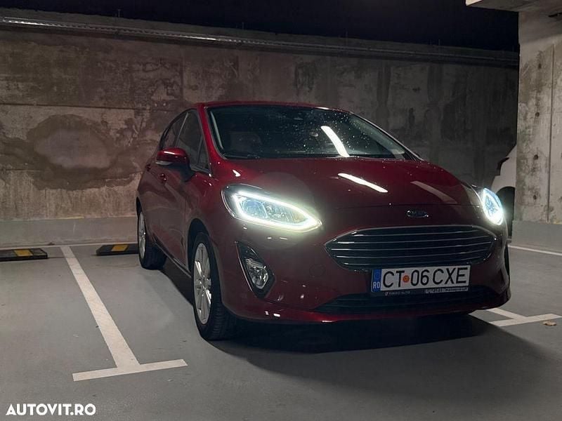 Culoarerosu Utilizat 2018 Ford Fiesta Titanium Hatchback | 9.999 EUR (Puțin scump) - Imagine 1/4