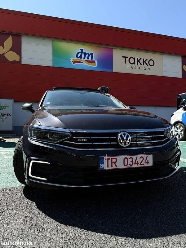 Culoarenegru Utilizat 2020 VW Passat GTE Break | 18.300 EUR (Preț OK) - Imagine 1/4