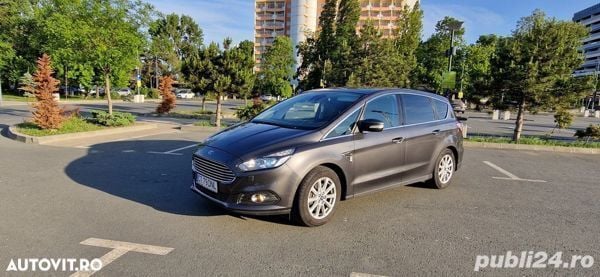 Gri Utilizat 2016 Ford S-MAX Titanium Monovolum | 7.800 EUR (Super Preț) - Imagine 1/4