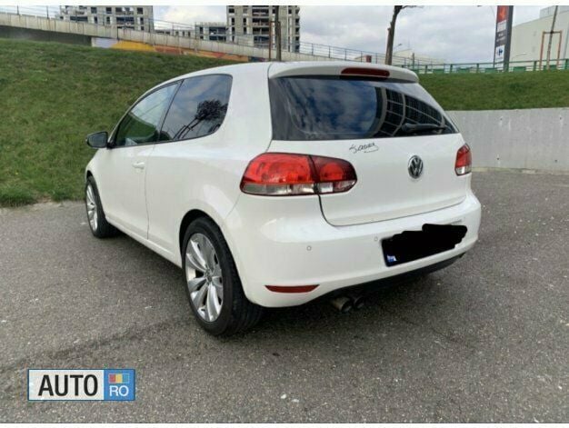 Second-hand VW Golf VI GT 160 CP (117 kW) 2011 Alb Hatchback