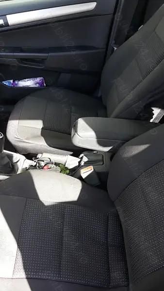 Second-hand Opel Astra 105 CP (77 kW) 2008 Argintiu Break