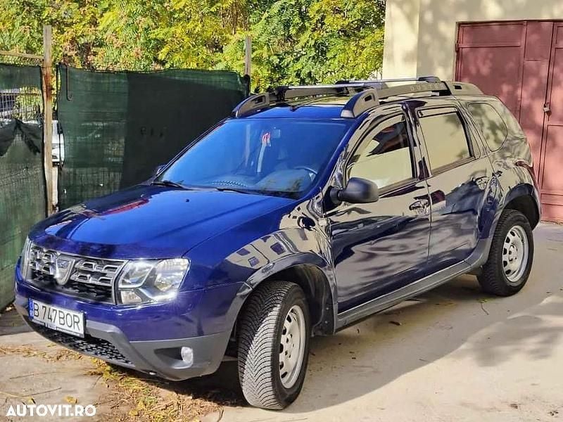 Culoarealbastru Utilizat 2017 Dacia Duster Ambiance SUV | 11.300 EUR (Preț OK) - Imagine 1/4