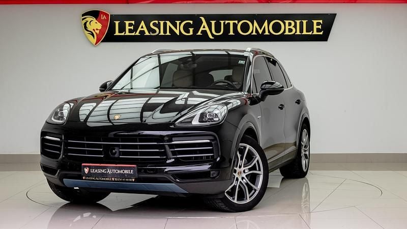 Negru Utilizat 2021 Porsche Cayenne SUV | 47.990 EUR - Imagine 1/4