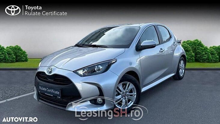 Gri Utilizat 2023 Toyota Yaris Hybrid | 21.450 EUR (Puțin scump) - Imagine 1/4