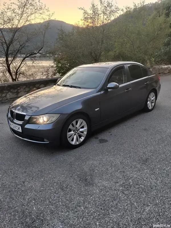 Utilizat 2007 BMW 320 Berlinǎ | 3.650 EUR (Preț bun) - Imagine 1/4