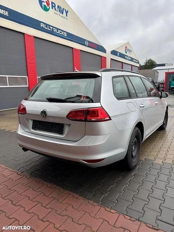 Second-hand VW Golf VII Comfortline 110 CP (80 kW) 2014 Culoareargint Break