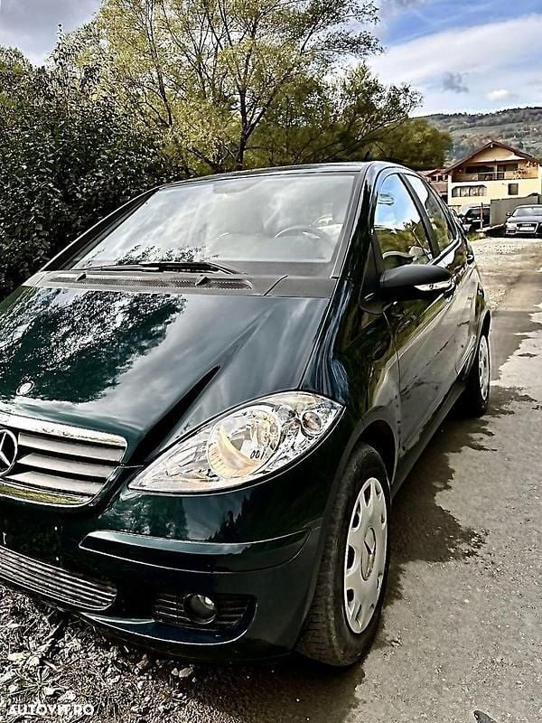 Second-hand Mercedes A150 Elegance 95 CP (69 kW) 2005 Culoareverde Hatchback