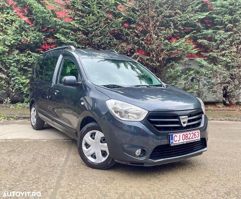 Culoaregri Utilizat 2013 Dacia Dokker Stepway Van | 5.600 EUR (Preț OK) - Imagine 1/4