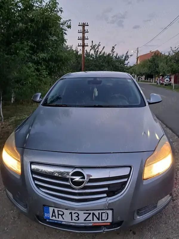 Gri Utilizat 2011 Opel Insignia Berlinǎ | 3.499 EUR (Preț OK) - Imagine 1/4