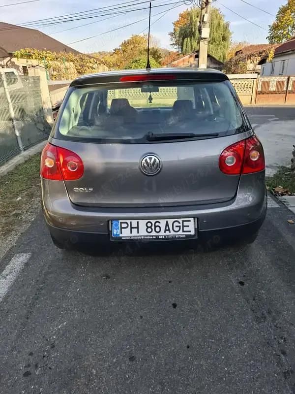 Utilizat 2006 VW Golf V | 2.600 EUR - Imagine 1/4