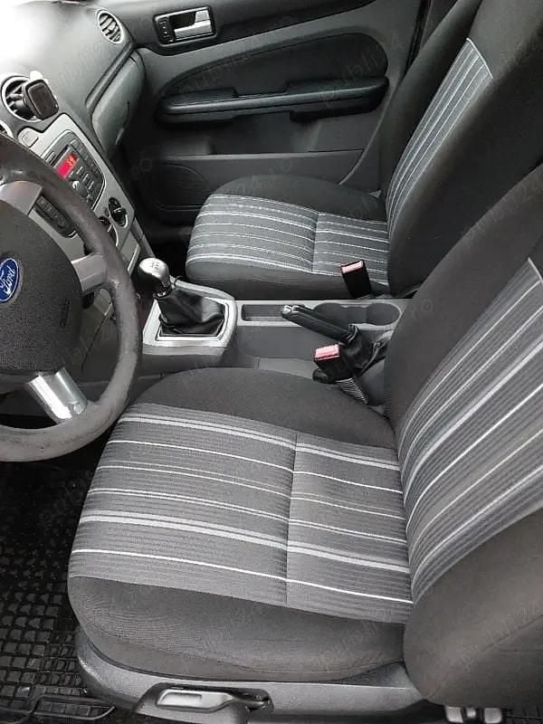 Second-hand Ford Focus 109 CP (80 kW) 2011 Alb Break