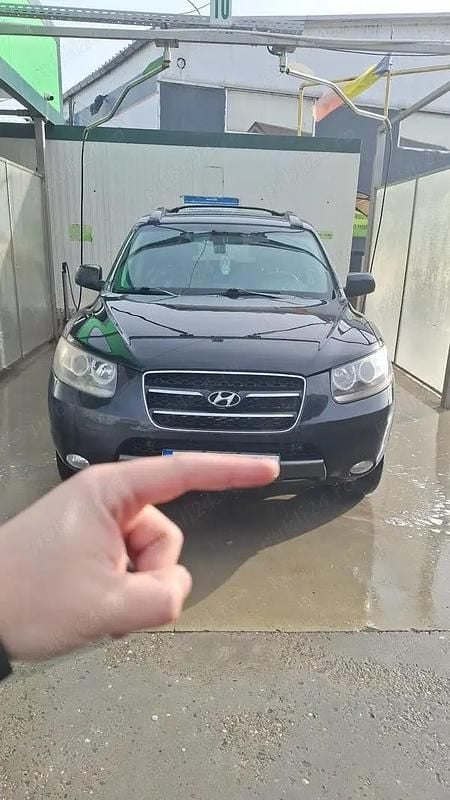 Negru Utilizat 2008 Hyundai Santa Fe SUV | 3.800 EUR (Preț bun) - Imagine 1/4
