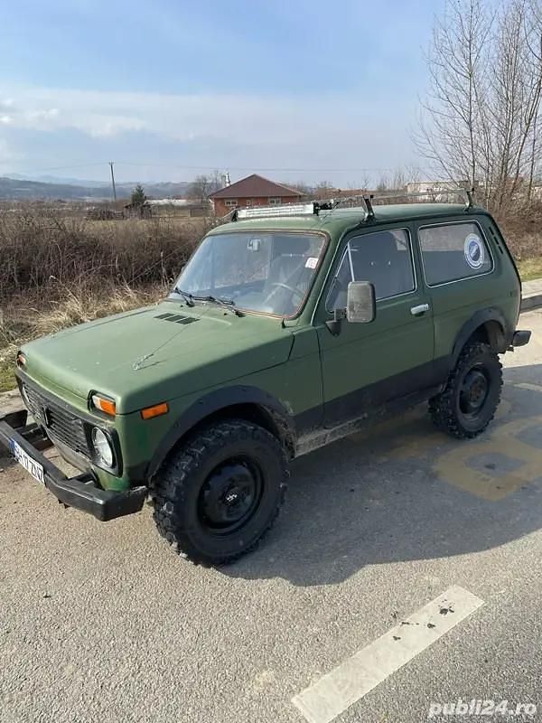 Utilizat 1990 Lada niva SUV | 1.850 EUR - Imagine 1/4