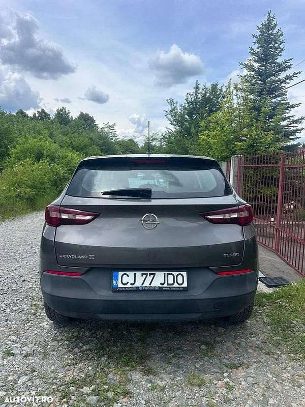 Second-hand Opel Grandland X Design Edition 130 CP (95 kW) 2019 Culoaregri SUV