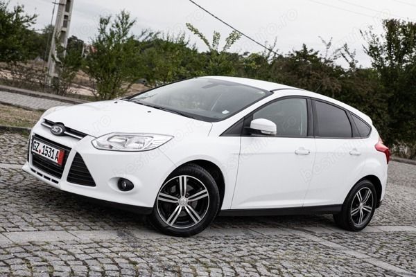 Second-hand Ford Focus 101 CP (74 kW) 2012 Alb Hatchback