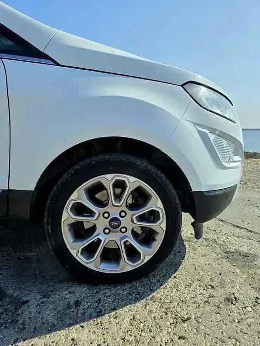 Alb Utilizat 2019 Ford Ecosport SUV | 10.560 EUR (Preț OK) - Imagine 1/4