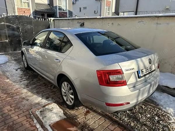 Second-hand Skoda Octavia 105 CP (77 kW) 2015 Argintiu Hatchback