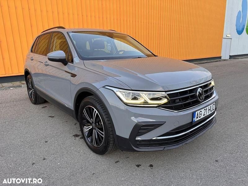 Second-hand VW Tiguan R-line 150 CP (110 kW) 2021 Culoaregri SUV