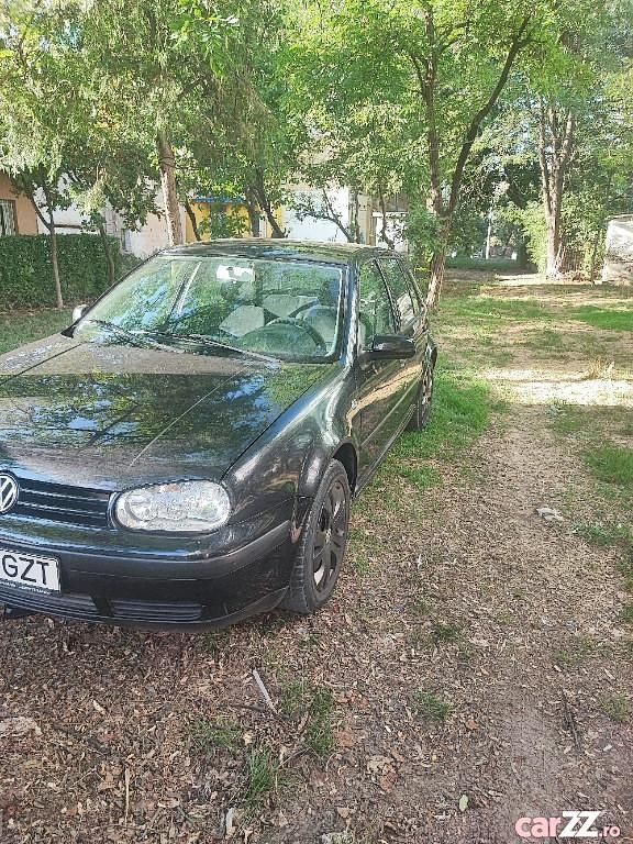 Utilizat 2003 VW Golf IV | 990 EUR (Preț bun) - Imagine 1/4