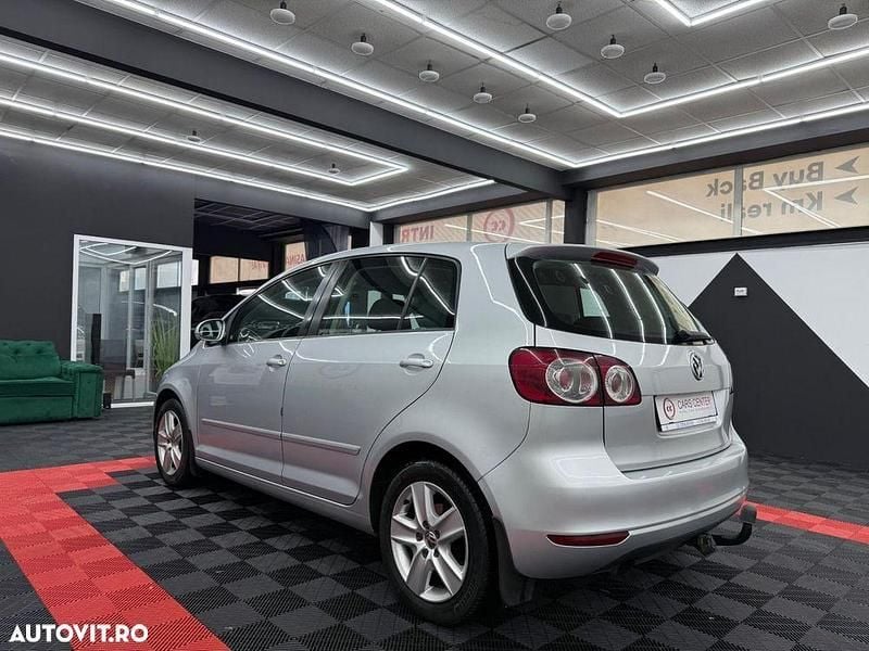 Second-hand VW Golf VI Trendline 105 CP (77 kW) 2010 Culoaregri Hatchback