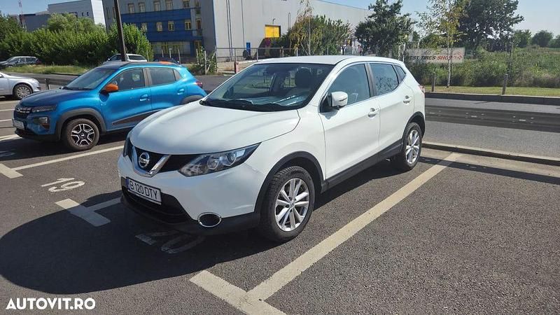 Second-hand Nissan Qashqai Acenta 110 CP (80 kW) 2017 Culoarealb SUV